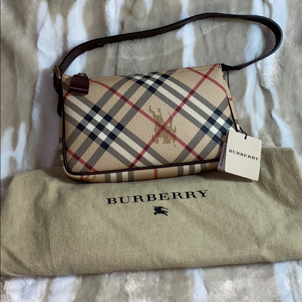For Sale Brandnew Burberry London Sling Bag